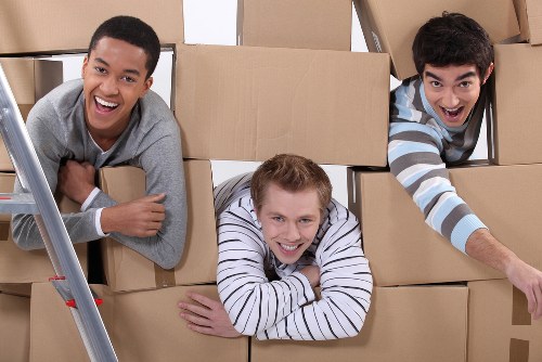 Removal team planning a move in Blackfriars near central London apartments