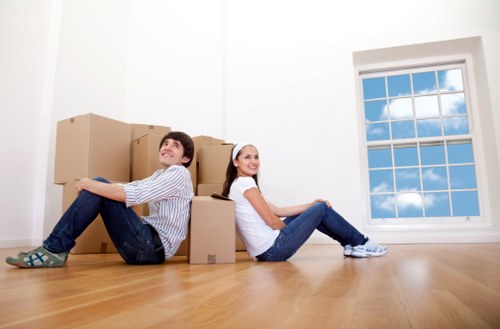 Riverside apartment move logistics in Blackfriars with careful access planning